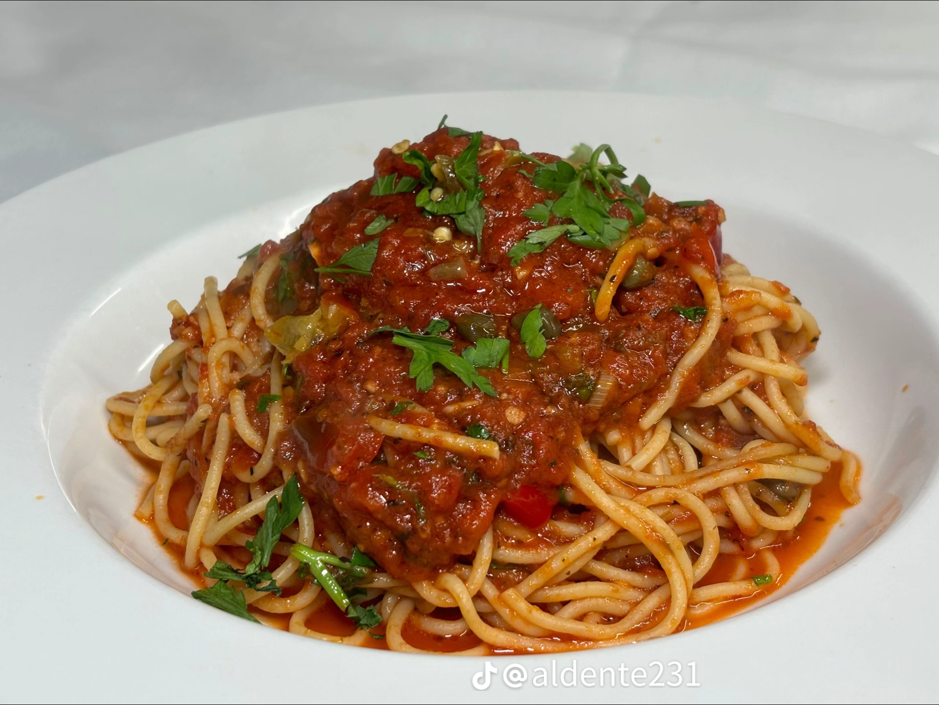Spaghetti with tomato meat sauce